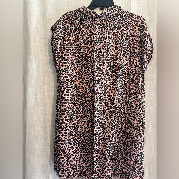 Leopard print cap sleeve shirt dress - Picture 2 of 2